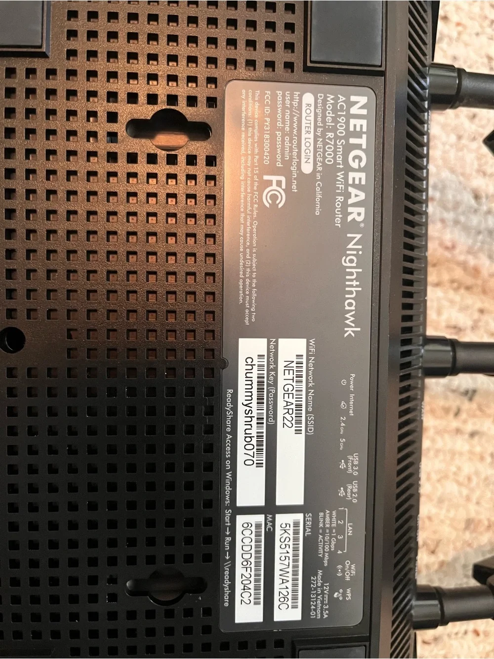 NETGEAR Nighthawk AC1900 Smart WiFi Router Model R7000, Black - Picture 3 of 4
